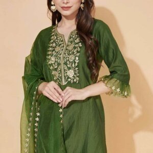 Women’s Rayon Viscose Anarkali Solid Kurta with Pant & Dupatta